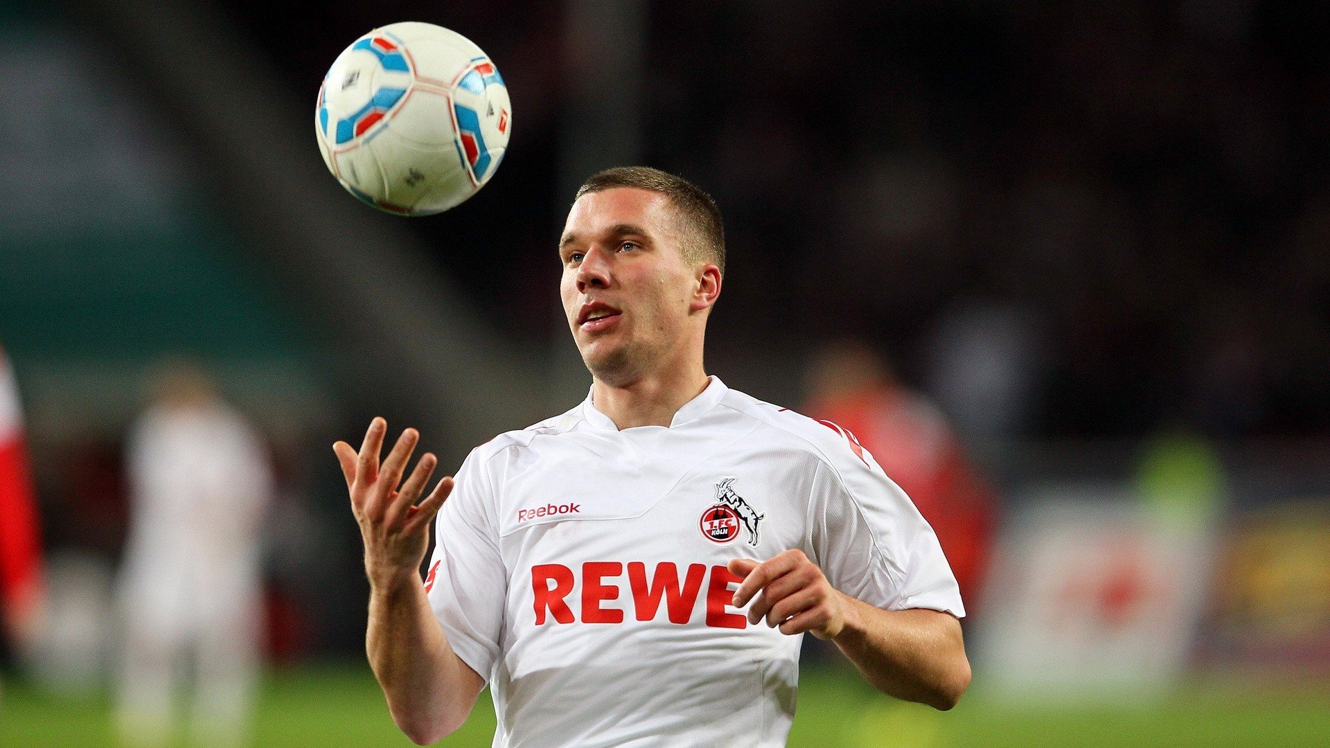 谷爱凌赛点兑现，马德里竞技淘汰川崎前锋晋级四强，主帅激动落泪